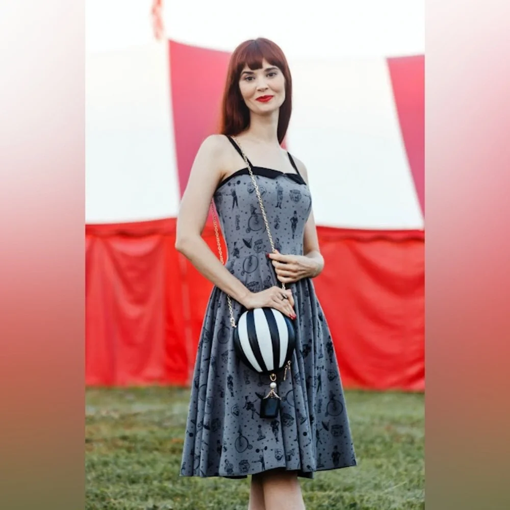 Strongman swing dress - Picture 2 of 6